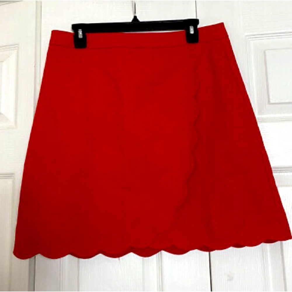 NWT J Crew 100% cotton Red Scalloped Hem faux wrap mini Skirt 0 25”